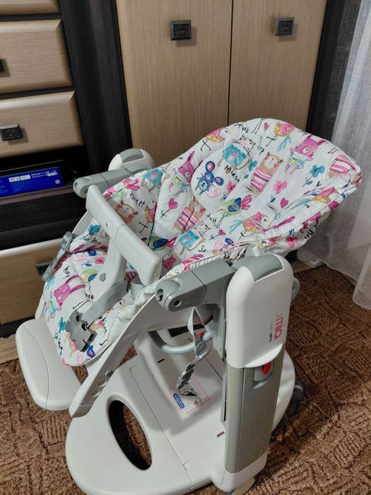 Стілець для годування Peg-Perego Tatamia Follow Me