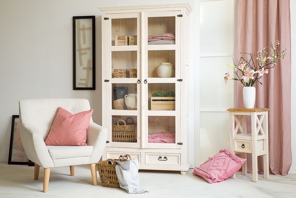 witryna do salonu z kolekcji HACIENDA - producent MEBLO-WOSK