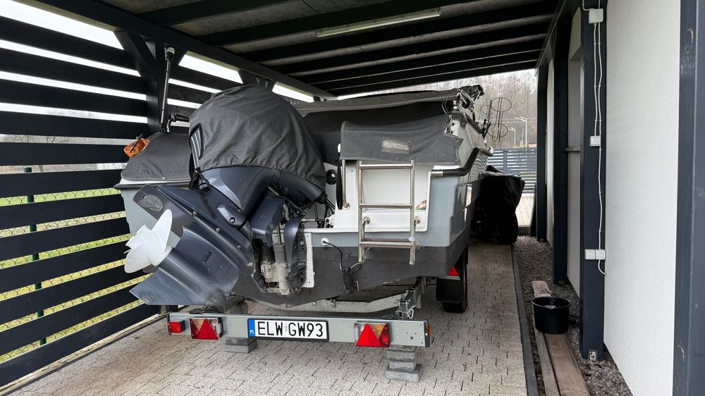 Sprzedam Łódź motorowodna Open 540