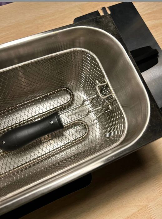 Fritadeira Taurus Professional 4