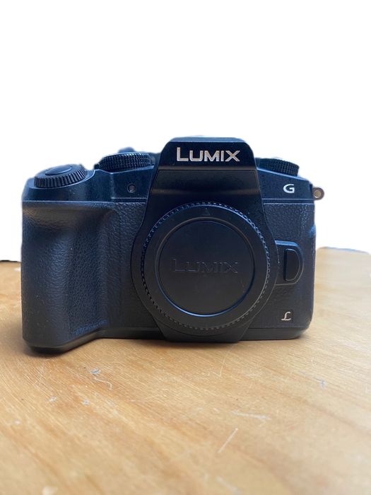 Panasonic Lumix DMC-G80 | G-Vario 12-60mm f/3.5-5.6 | 2 baterie