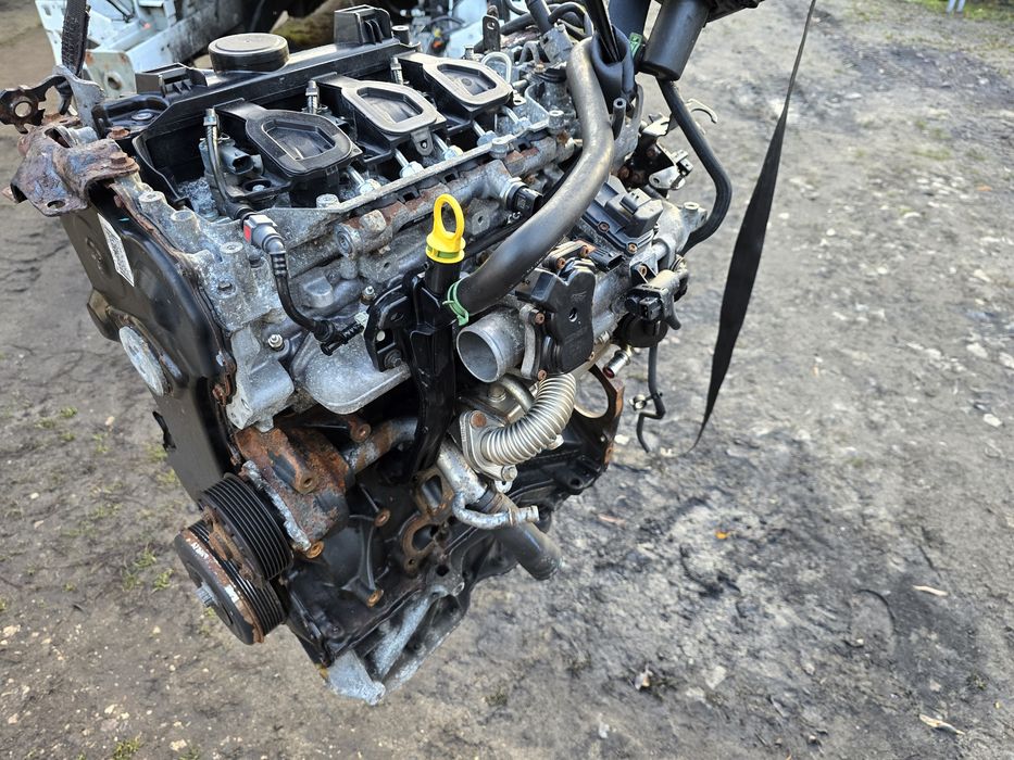 Silnik  kompletny 2,3 125 koni symbol M9T B 870 uszkodzony