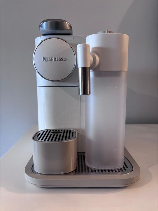 Máquina Café Delonghi gran lattissima