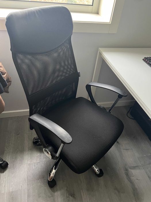 2 cadeiras escritório - STAPLES