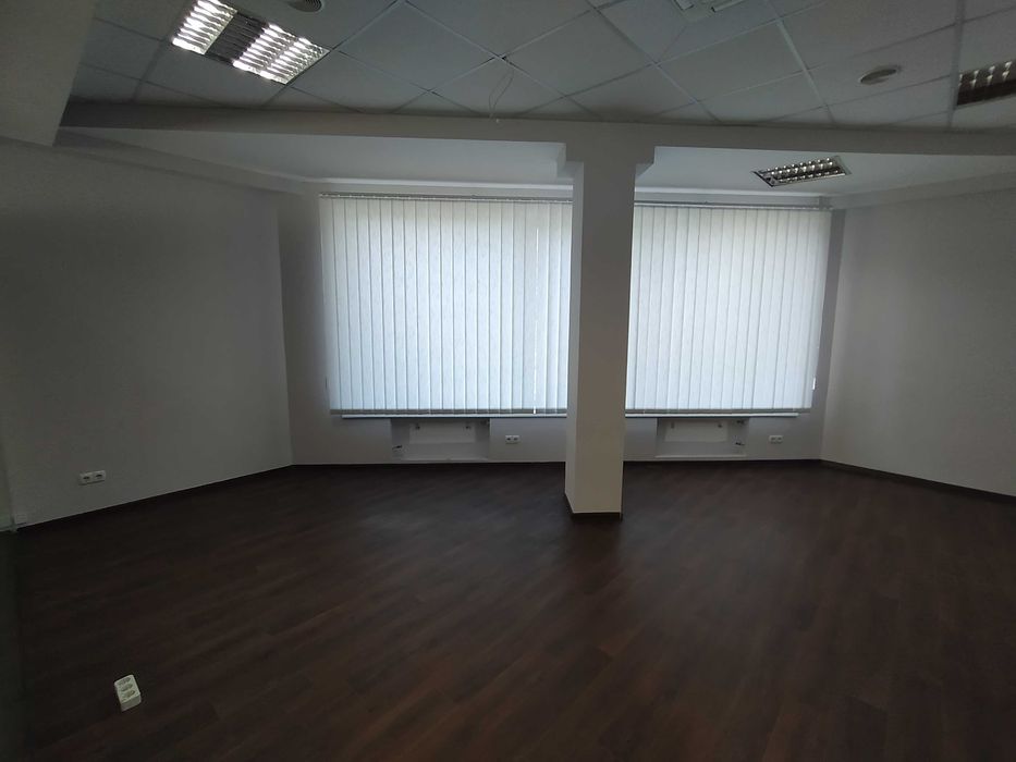 Продаж офісу 394м2/ м. Наукова/ БЦ Форум