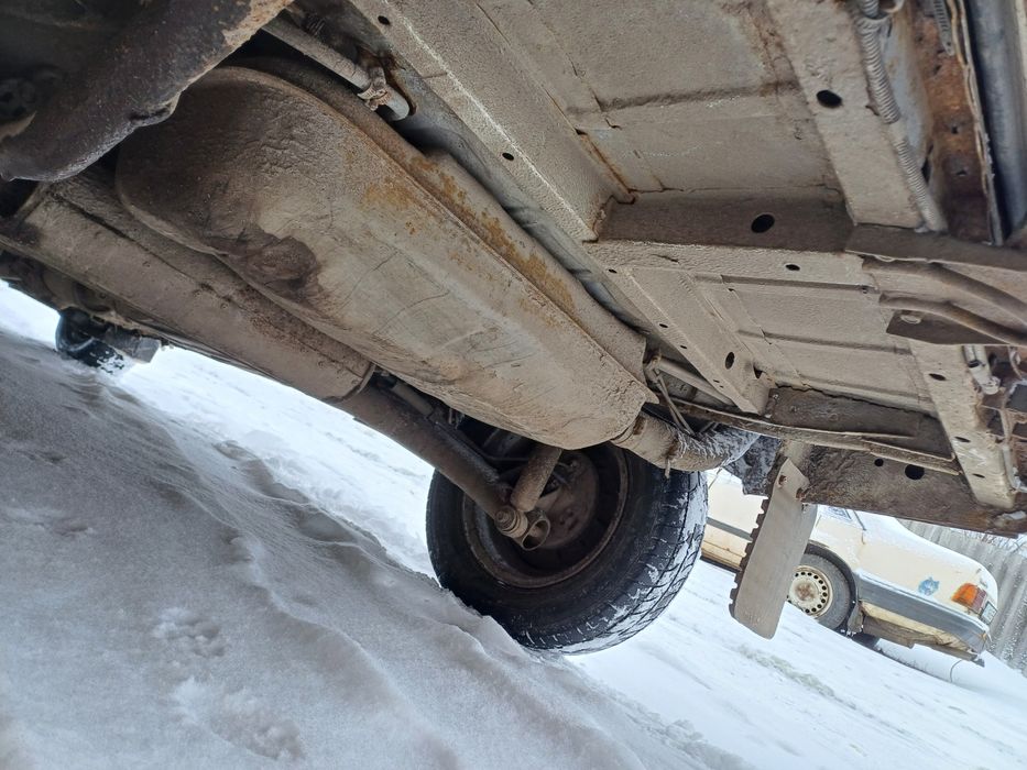 Заз таврия, на полном ходу газ/бензин пикап