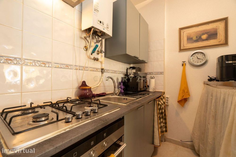 T1 Pronto a Habitar em Massamá – Localização Privilegiada e Excelente