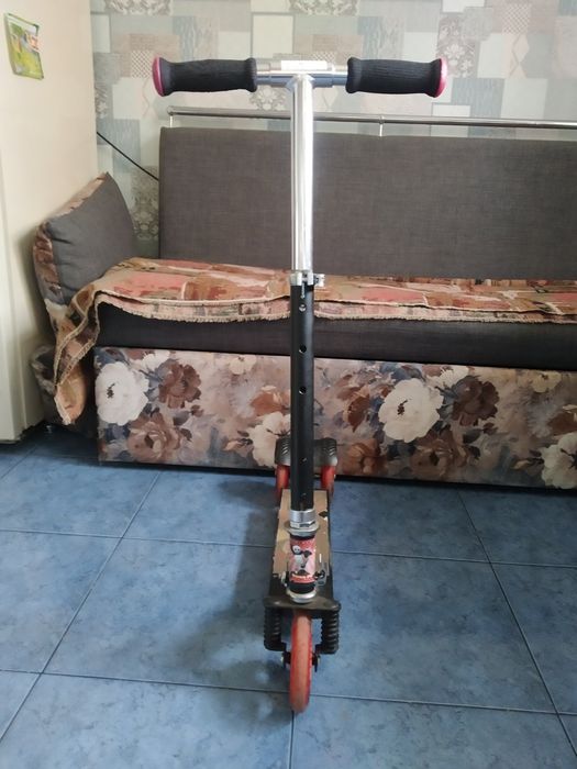 Самокат для дівчаток