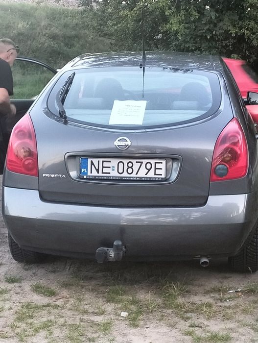 Nissan Primera P12