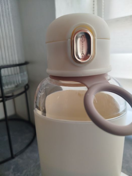 Підігрівав,термос для дитячих пляшечок.