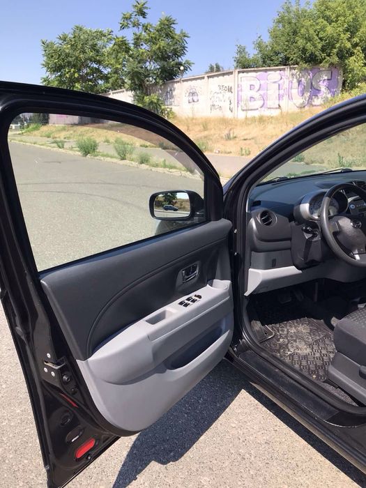 Продам Дайхатсу Сіріон (близнюк - Toyota Passo, Subaru Justy)