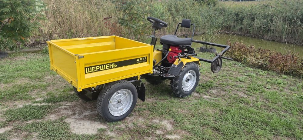 Продам мінітрактор Шершень