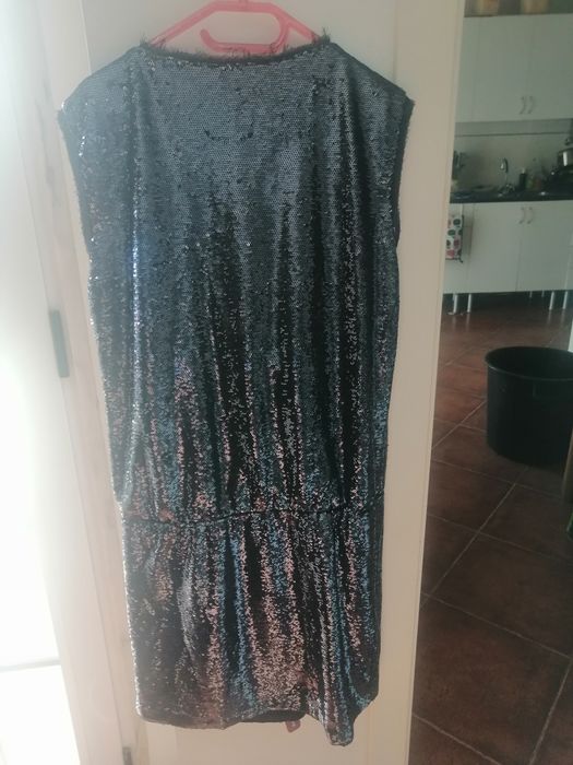 Vestido de festa lantejoulas preto