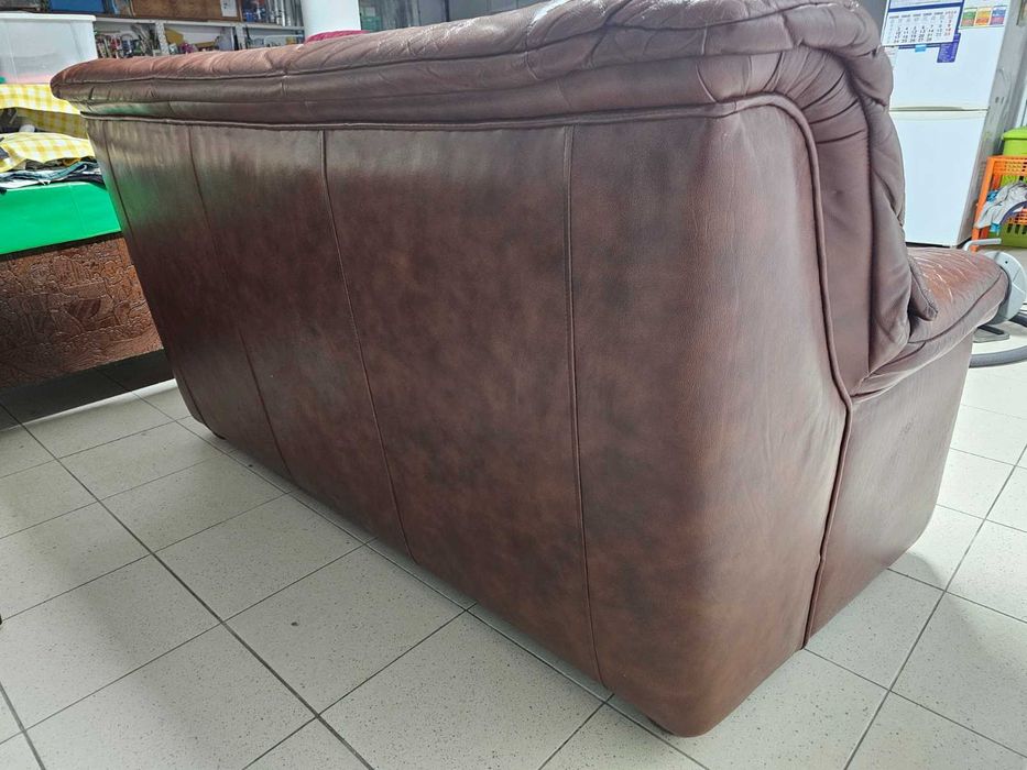 Sofá Cama em pele