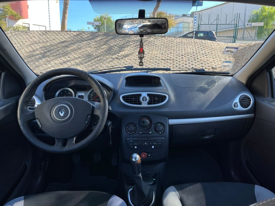 Renault Clio III 1.5 dCi (90 cv) – 2012 – IPO Válida - UNICO DONO