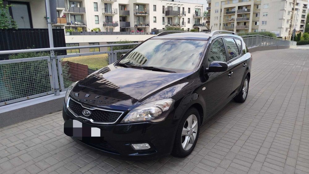 Kia Cee'd 2012 zadbany i garażowany
