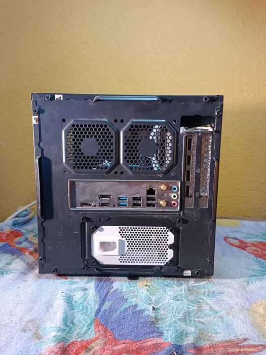 Ігровий комп'ютер робоча станція пк для навчання міні ПК sff Кубік I3-