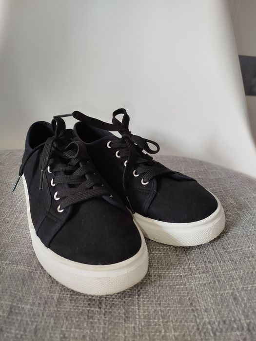 Жіночі кеди розмір 38