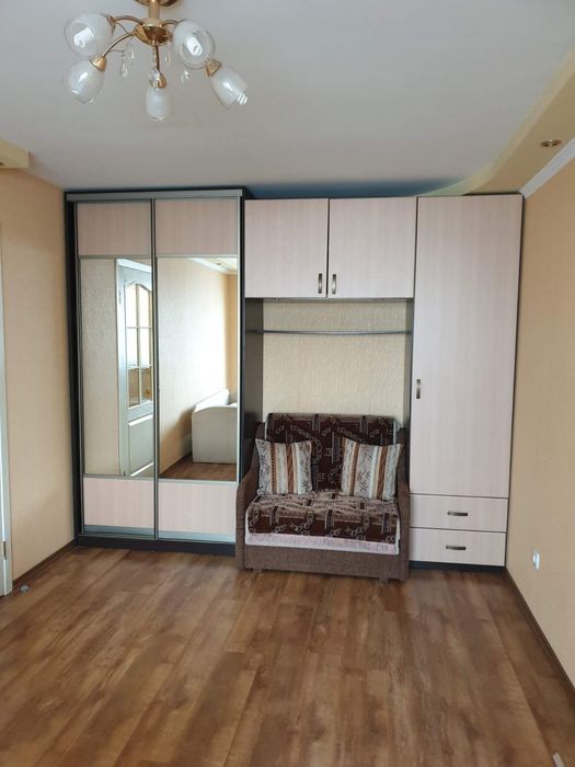 Свет не отключают! Сдам 1-комнатную квартиру