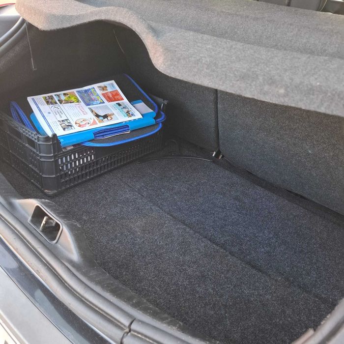 Renault Megane de 2003 em bom estado com poucos KMS