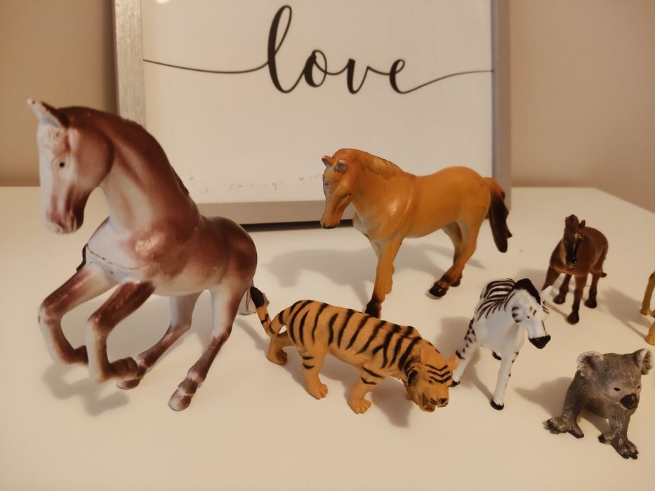 Zestaw figurki zwierzęta