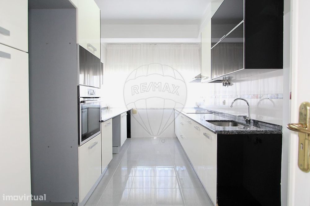 Apartamento T2 para arrendamento