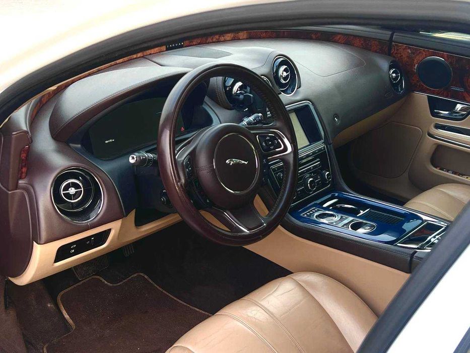 Продам Jaguar XJ 2013 - 3.0 бензин RWD Premium - відмінний стан