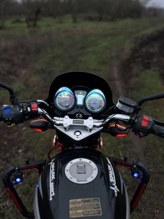 Продам мото  спарк