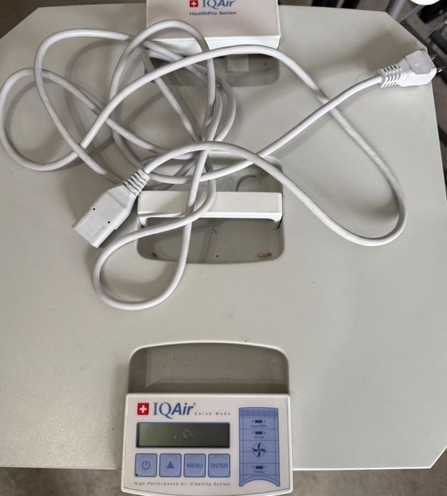 Очисник повітря IQAir HealthPro Plus XE з інтелектуальною фільтрацією