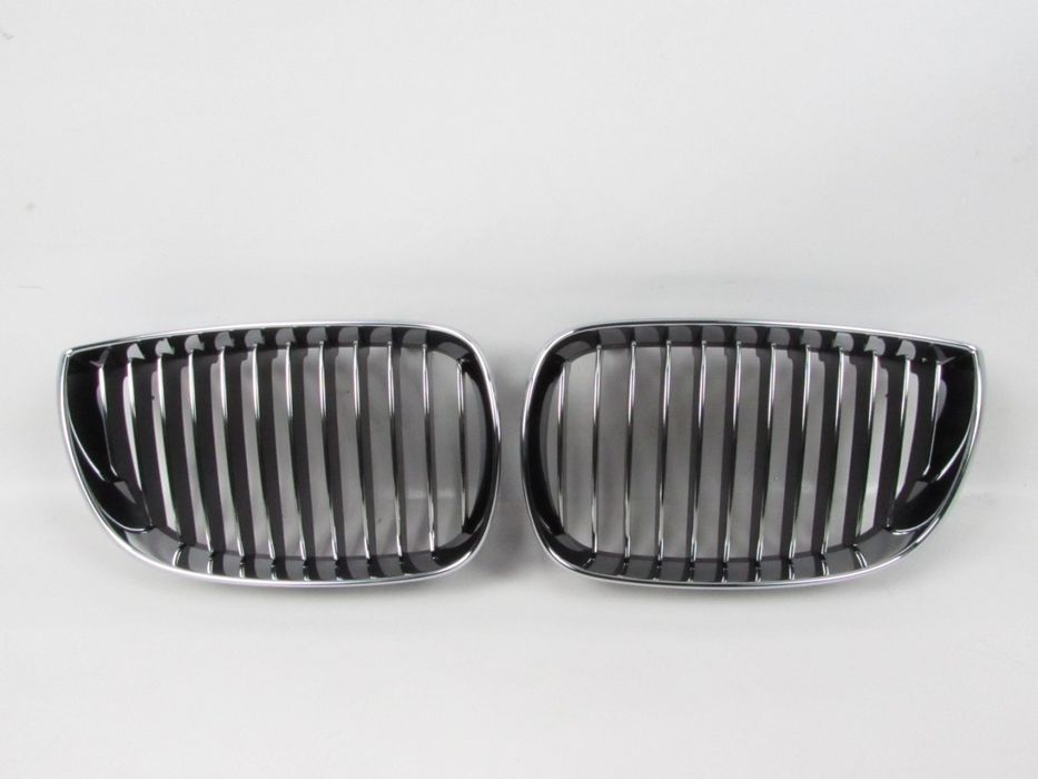 Grelhas Novo/ Original Bmw 1 (E81)/Bmw 1 (E87) 51137128613