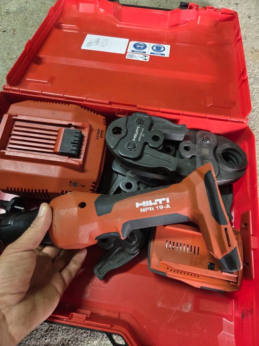 Zaciskarka Hilti NPR 19-A zestaw