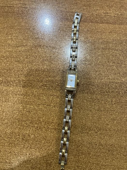 Годиник Fossil зі стразами