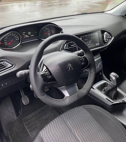 Оренда авто 2017 року, розхід 4-5 літрів дизеля