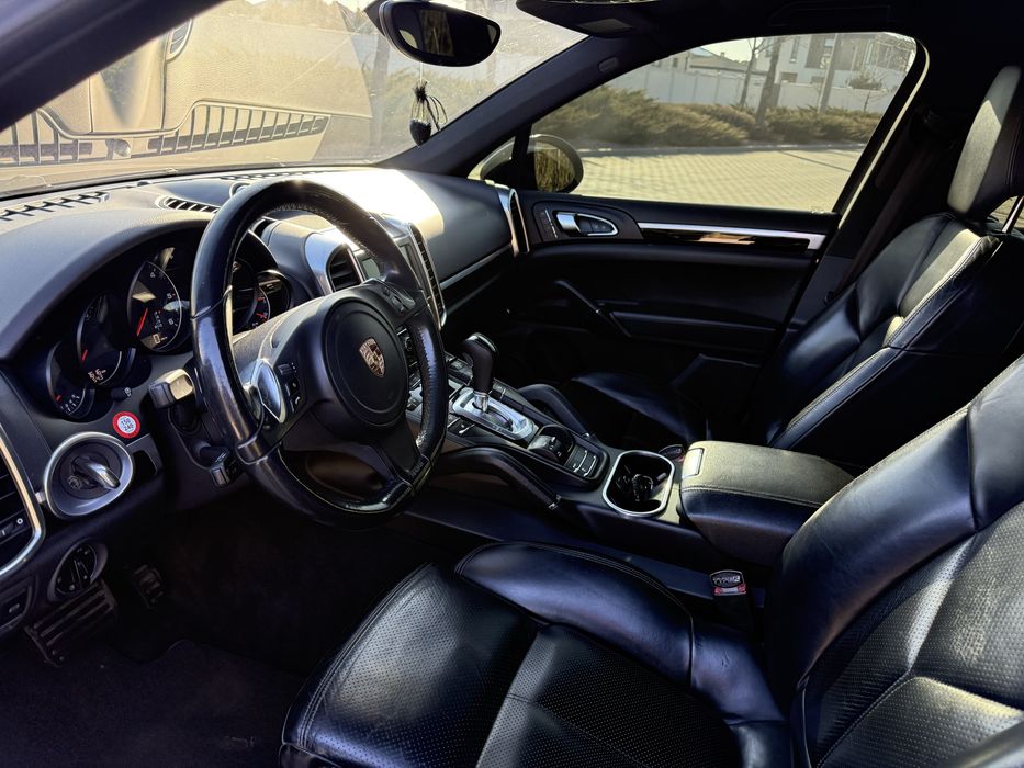 Porsche Cayenne 2013 VIN WP1AF2A22ELA34458 фото оголошення 13 з 22