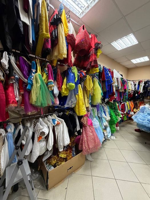 Прокат новогодних костюмов для детей и взрослых — 3000 вариантов