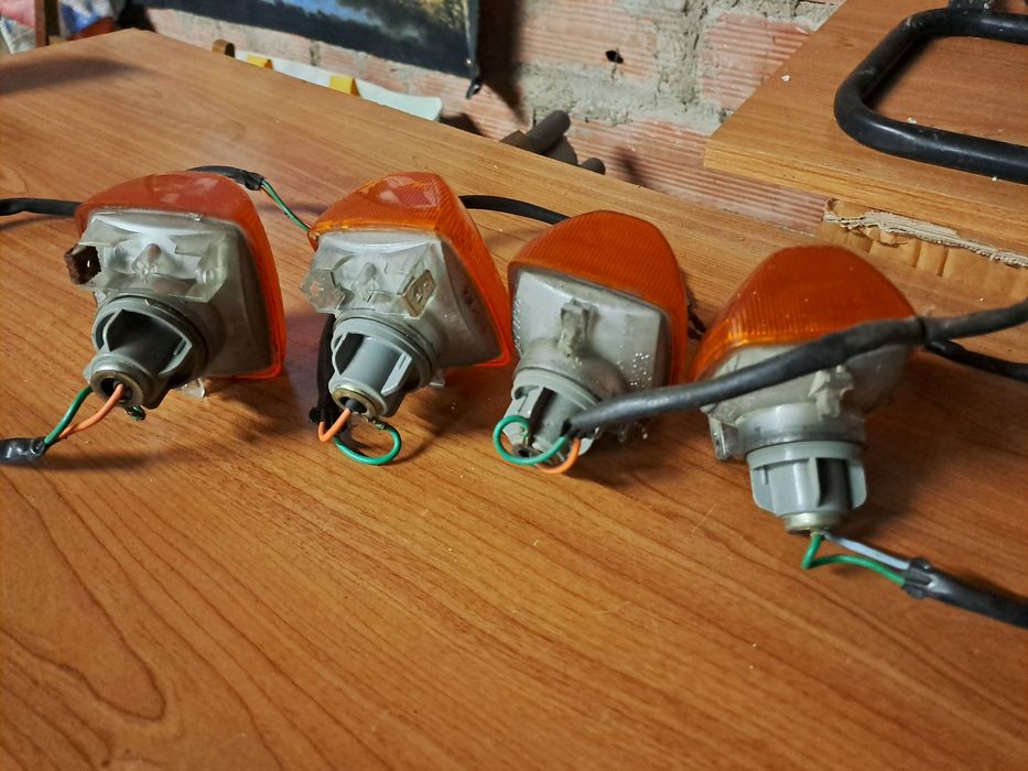 4 Piscas NSR125 JC22