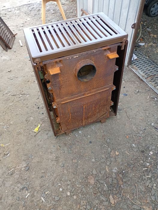 Sprzedam Piecyk żeliwny