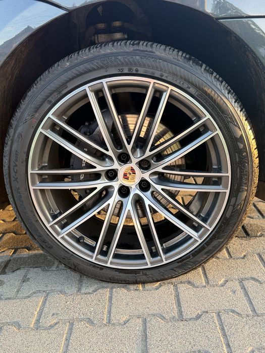 Porsche Macan 2024