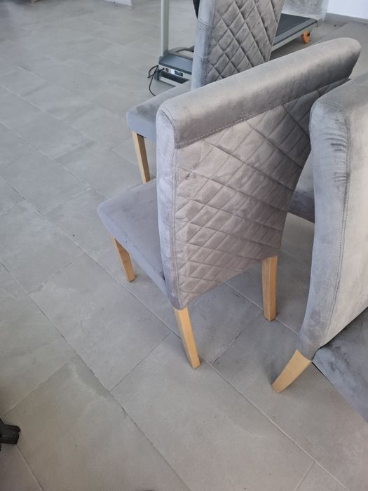 Cadeiras sala jantar novas