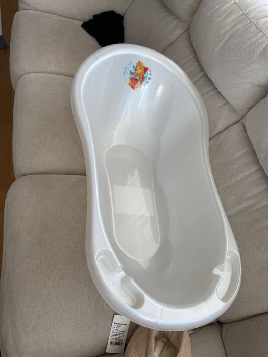 Ванночка для новорожденных детей