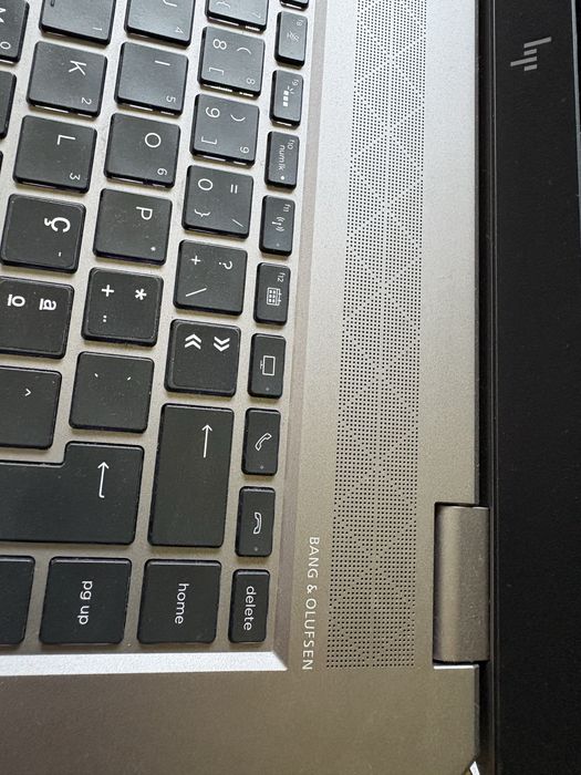 HP ZBook Studio G5 - i7 8th Gen