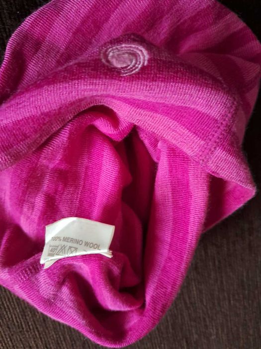 Czapka 100% wełna merino stan bardzo dobry