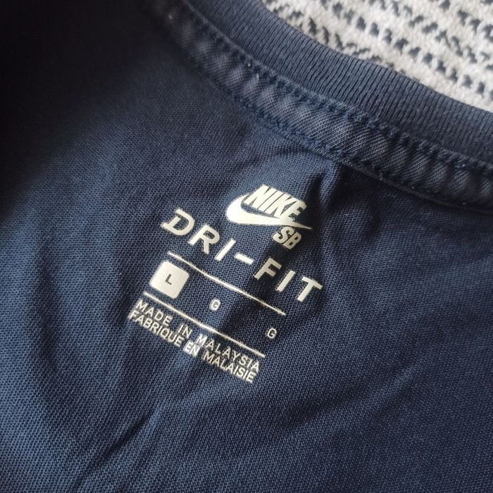 Granatowa  koszulka t-shirt Nike SB L
