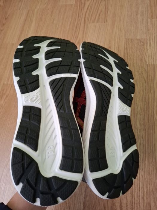 Кросівки ASICS 45p
