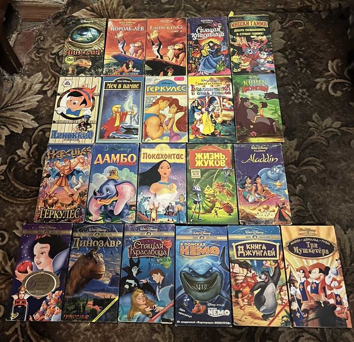 Мультики на відеокасетах (VHS)