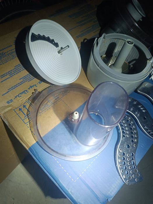 Запчасти Кухонный комбайн braun 700 подетально