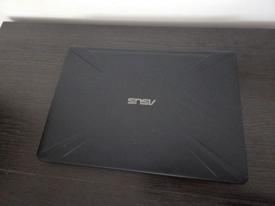 ASUS TUF Gaming 17,3, + Windows , AMD Ryzen 5, 2,1 ghz 8GB 512GB