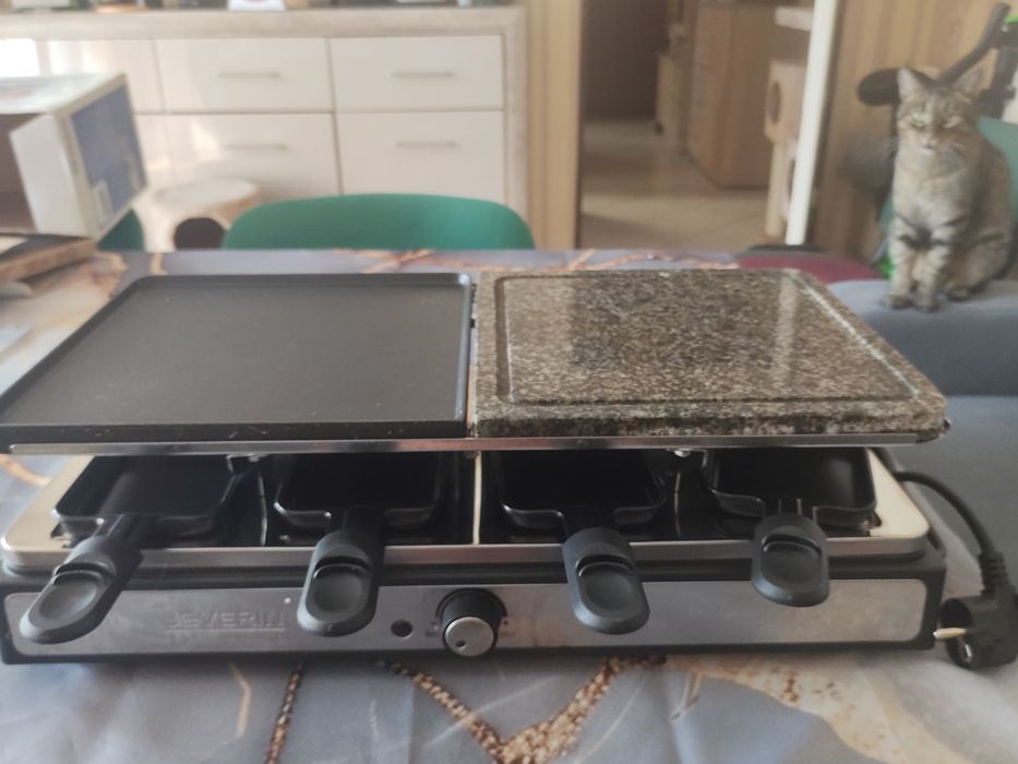 Grill elektryczny z kamieniem Severin