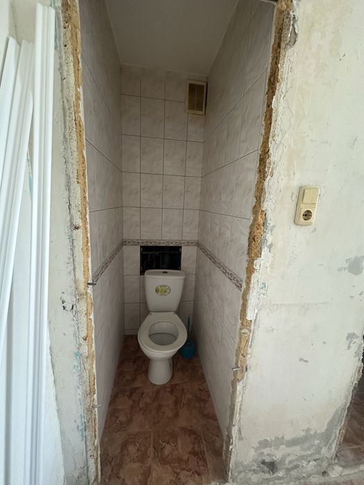 3к продам драгомиривська 4 епицентр