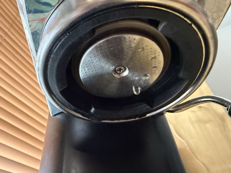 Kolbowy ekspres do kawy Lapressa Tchibo